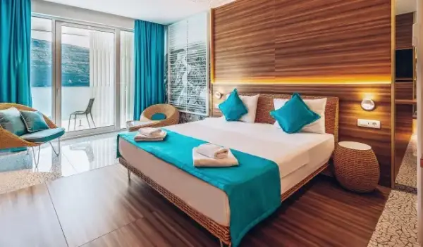 Fotografie hotelu Carine Kumbor